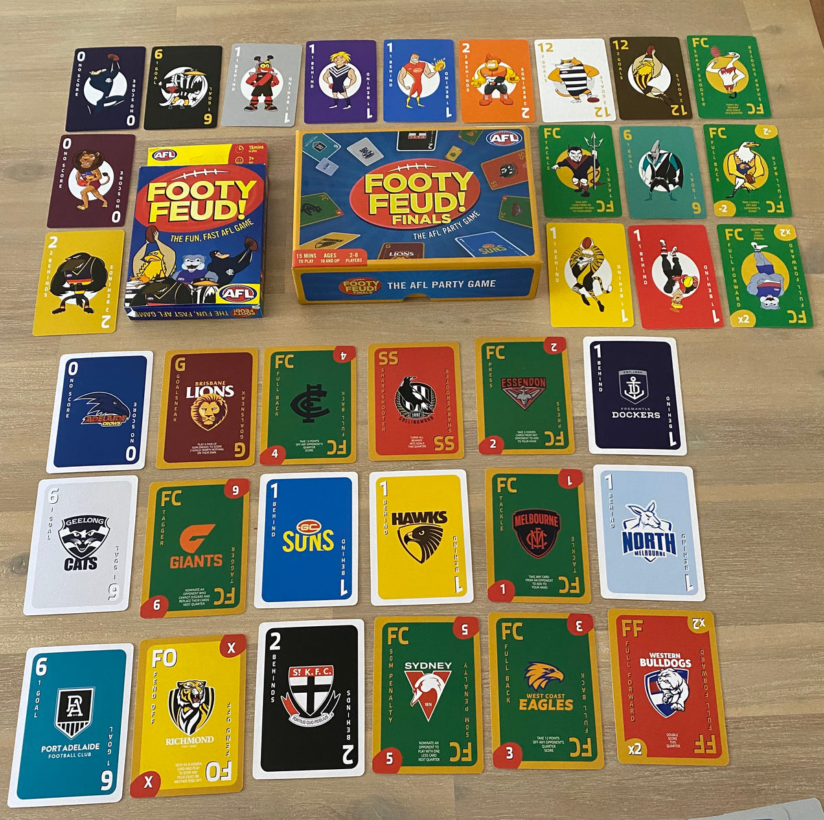 FOOTY FEUD!® - BUNDLE 1 (FEUD AND FINALS)