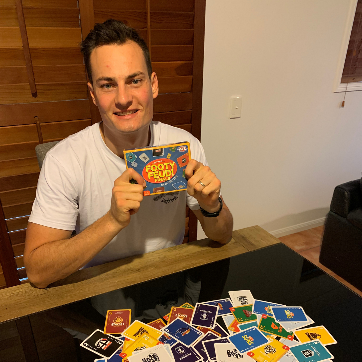 FOOTY FEUD!® - BUNDLE 1 (FEUD AND FINALS)